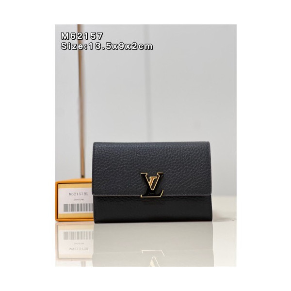 Louis Vuitton 루이비통 카푸신 컴팩트 윌릿 M621