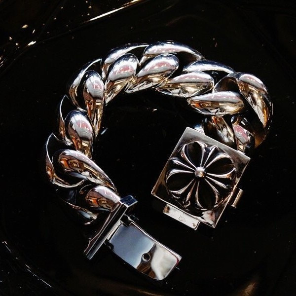 크롬하츠 XXL 크로스 팔찌 QB팩토리