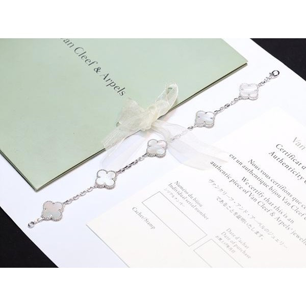 반클리프 브레이슬릿 화이트골드 마더 오브 펄 KK팩토리