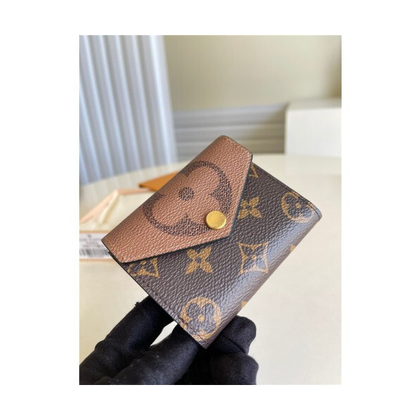 LOUIS VUITTON 루이비통 조에 월릿 M80725