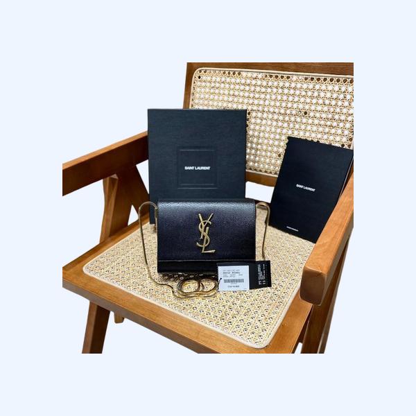 입생로랑 케이트 박스 파우더백 593122