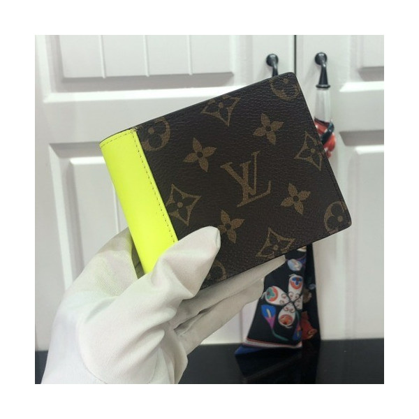루이비통 지갑 M80781