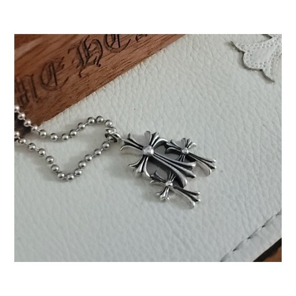 크롬하츠 미니 트리플 크로스 펜던트 목걸이 QB팩토리