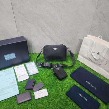 프라다 브리크 리나일론 사피아노 가죽백 블랙팩토리