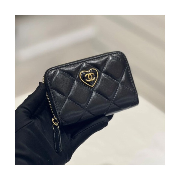 샤넬 하트 로고 지갑