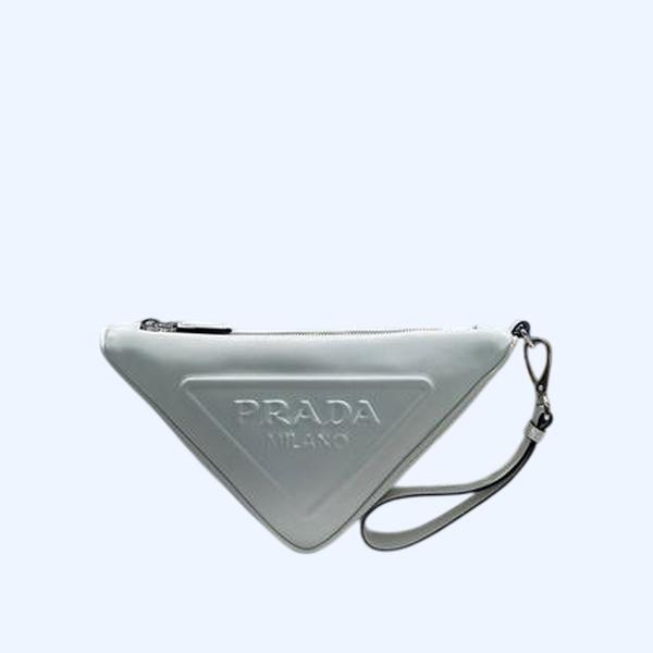 프라다 트라이앵글 레더 클러치백