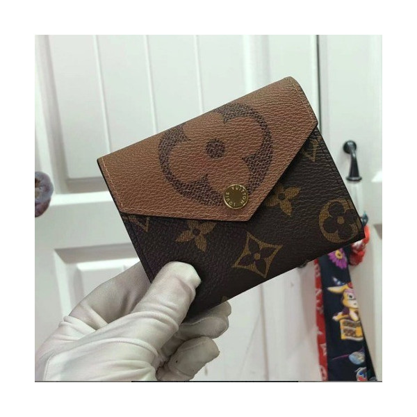 루이비통 조에 월릿 모노그램 M80725