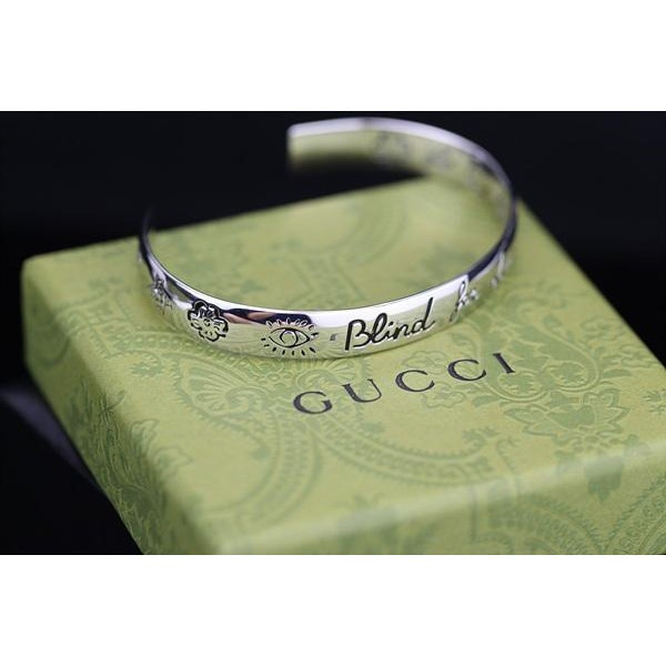 구찌 블라인드 포 러브 브레이슬릿 KK팩토리
