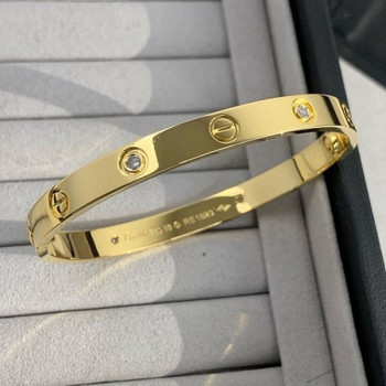 까르띠에 4다이아 러브 브레이슬릿 KK팩토리