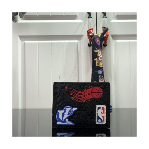 루이비통 지갑 M80624