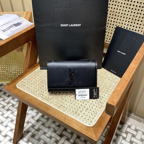 입생로랑 케이트 숄더백 스몰 469390