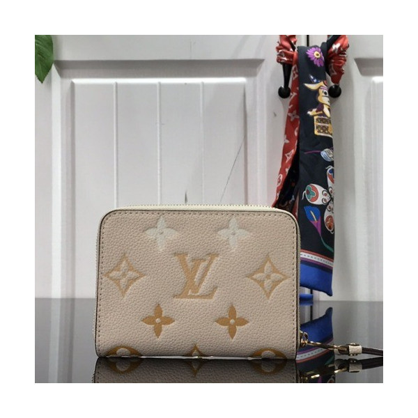 루이비통 지갑 M8040