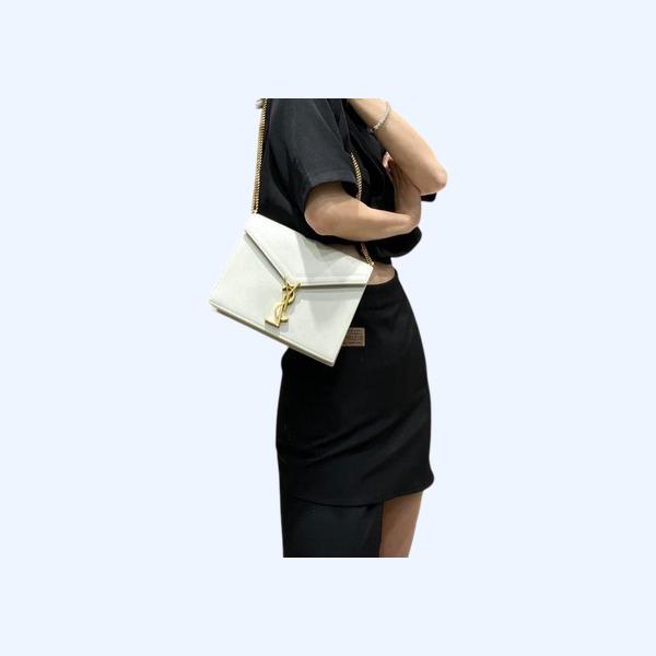 입생로랑 카산드라 체인 숄더백 미듐