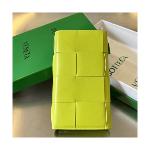 보테가베네타 인트레치아토 위빙 레더 장지갑 옐로우 679845