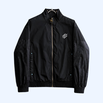 [ LV ] 집업 자켓