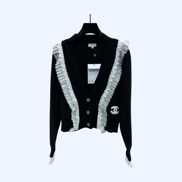 [ Chanel ] 샤넬 CC 프릴 울 니트 가디건