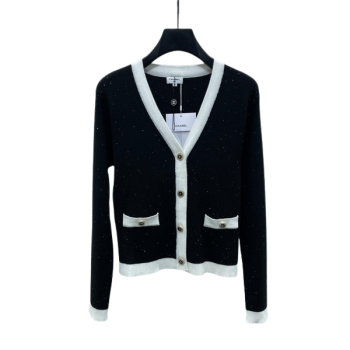 [ Chanel ] 샤넬 배색 니트 가디건