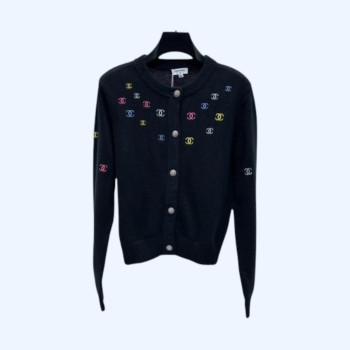 [ Chanel ] 샤넬 CC 컬러 자수 니트 가디건