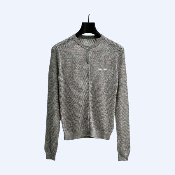 [ Miu Miu ] 미우미우 펀칭 니트 가디건