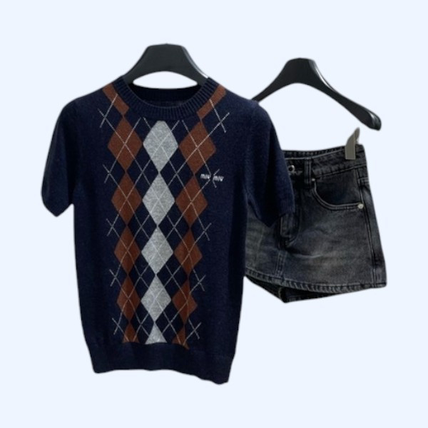 [ Miu Miu ] 미우미우 퀼팅 라운드 울 반팔 니트