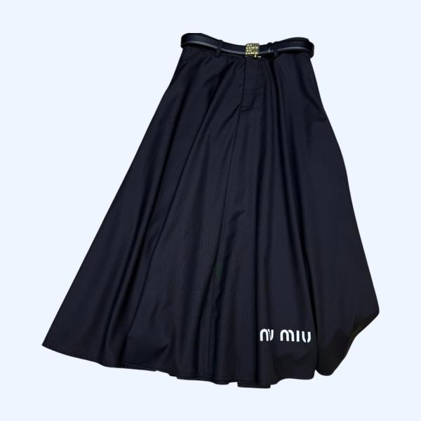[ Miu Miu ] 미우미우 플레어 벨트 롱 스커트