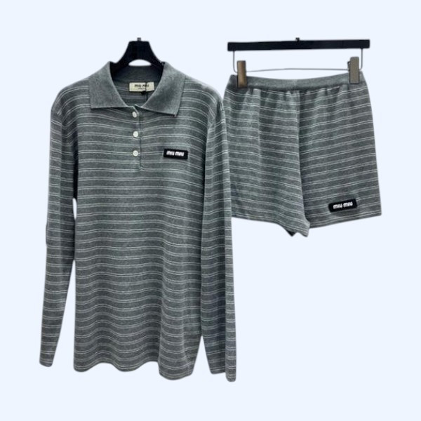 [ Miu Miu ] 미우미우 스트라이프 세트