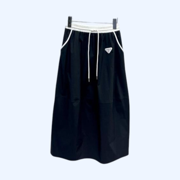 [ Prada ] 프라다 밴딩 스커트
