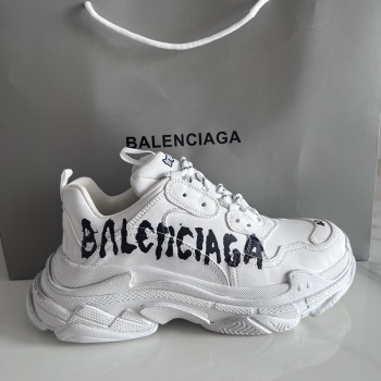 [ Balenciaga ] 발렌시아가 트리플 S 스니커즈