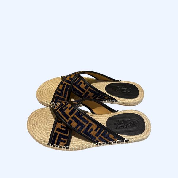 [ 펜디 ] 에스파듀 슬라이드 뮬