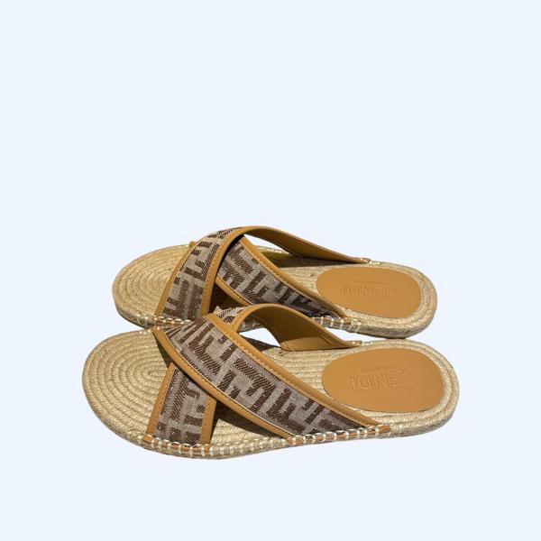 [ 펜디 ] 에스파듀 슬라이드 뮬