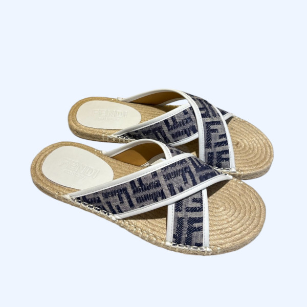 [ 펜디 ] 에스파듀 슬라이드 뮬