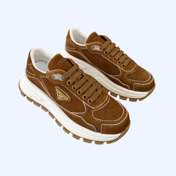 [ 프라다 ] prax 01 스웨이드 스니커즈