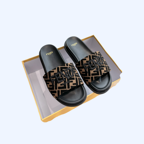 [ 펜디 ] 25ss 런웨이 컬렉션 슬라이드 뮬