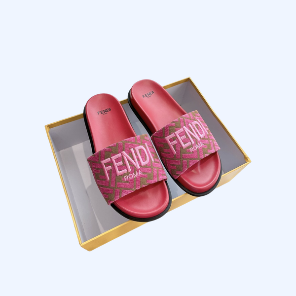 [ 펜디 ] 25ss 런웨이 컬렉션 슬라이드 뮬