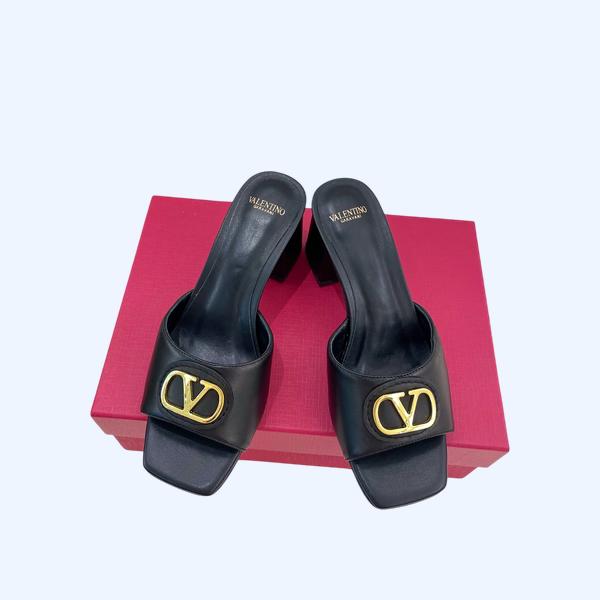 [ Valentino ] 발렌티노 가라바니 브이로고 슬라이드 샌들