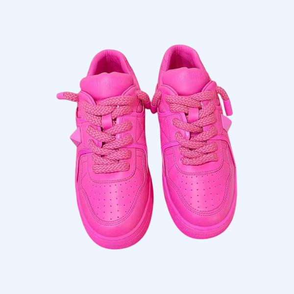 [Valentino] 발렌티노 나파 가죽 원 스터드