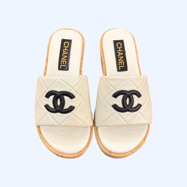 [ 샤넬 ] CC 로고 뮬