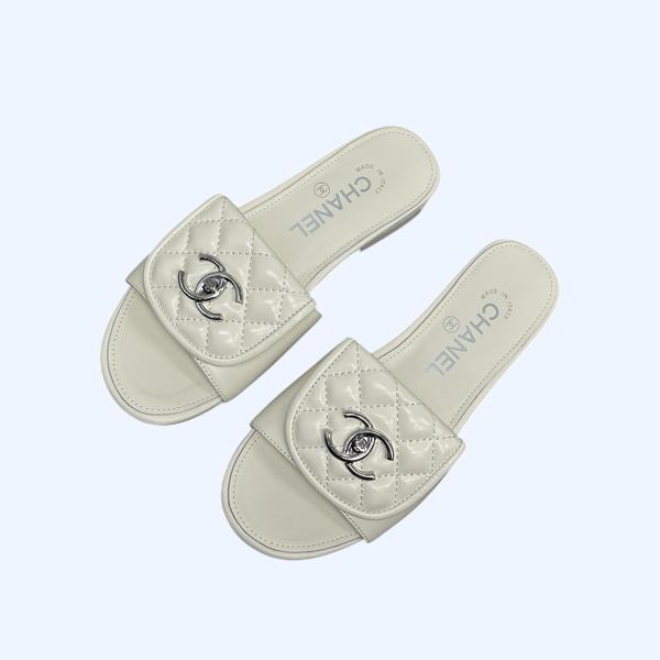 [ 샤넬 ] 25C 퀼팅 턴락 슬리퍼 뮬