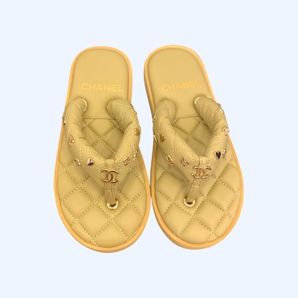 [ Chanel ] 샤넬 퀼팅 쪼리 샌들