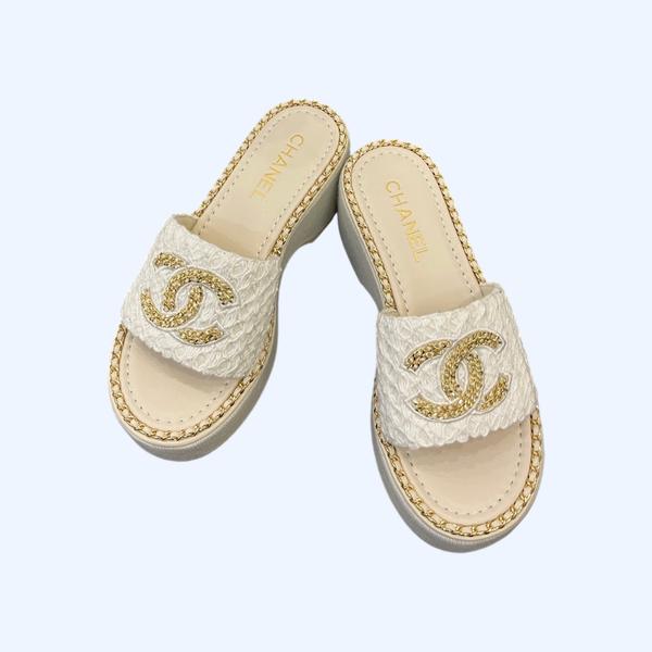 [ Chanel ] 샤넬 CC 통굽 슬라이드