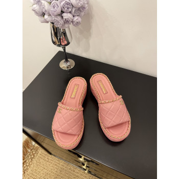 [ Chanel ] 샤넬 퀼팅 체인 통굽 슬라이드