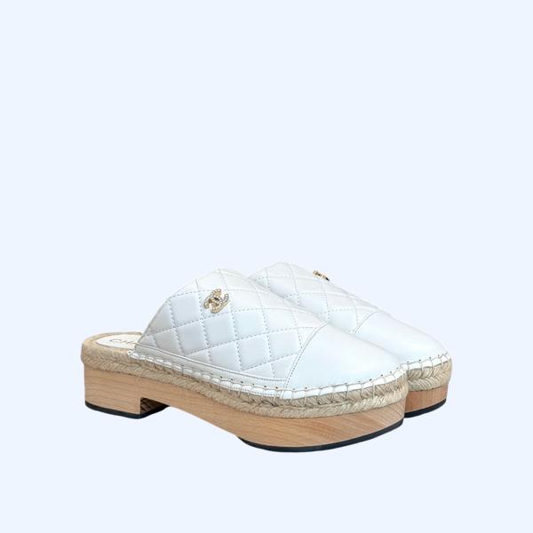 [ Chanel ] 샤넬 퀼팅 클로그