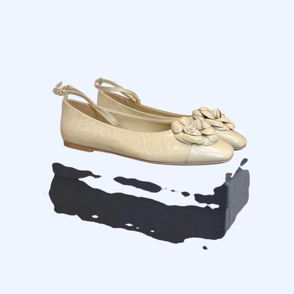 [ Chanel ] 샤넬 까멜리아 스트랩 메리제인