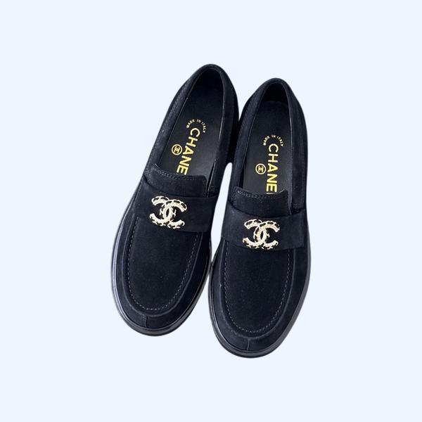 [ Chanel ] 샤넬 CC 스웨이드 모카신