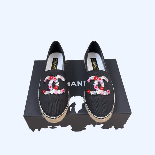 [ 샤넬 ] 25 신상 더블C 에스파듀