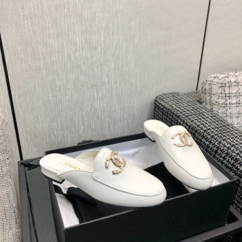 [ 샤넬 ] 2025 CC로고 블로퍼