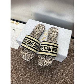 [ 디올 ] 디 웨이 뮬 슬라이드