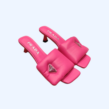 [ 프라다 ] 소프트 패딩 나파 샌들