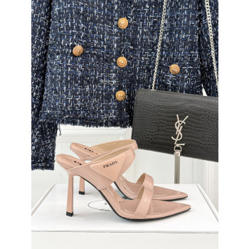 [ Prada ] 프라다 트라이앵글 로고 뮬 샌들