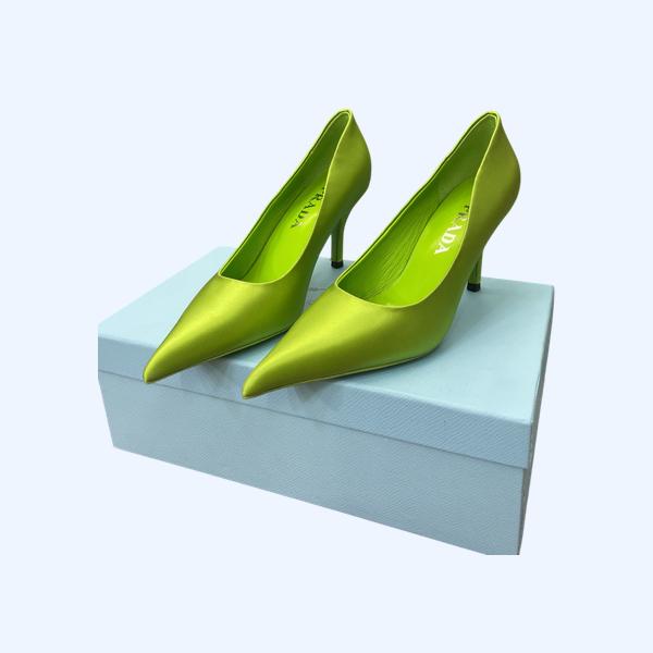 [ Prada ] 프라다 새틴 펌프스